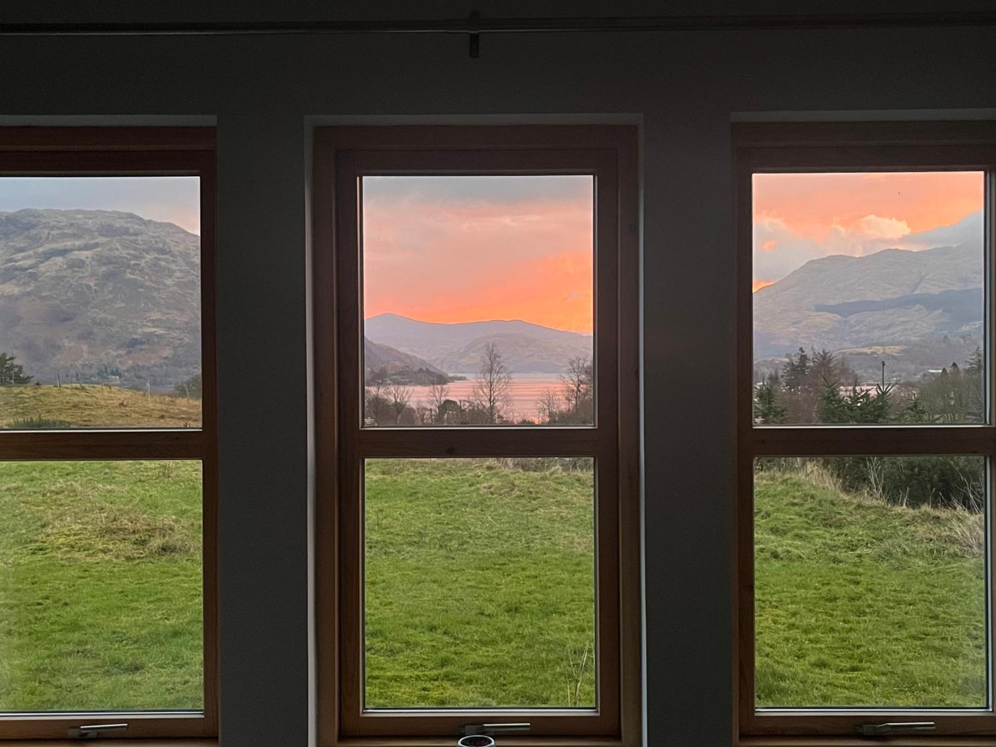 Ceo Mara Croft B&B & 2 Luxury Cabins Taynuilt Exterior photo